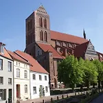 Walfisch Im Zentrum - Abc350 * Wißmar